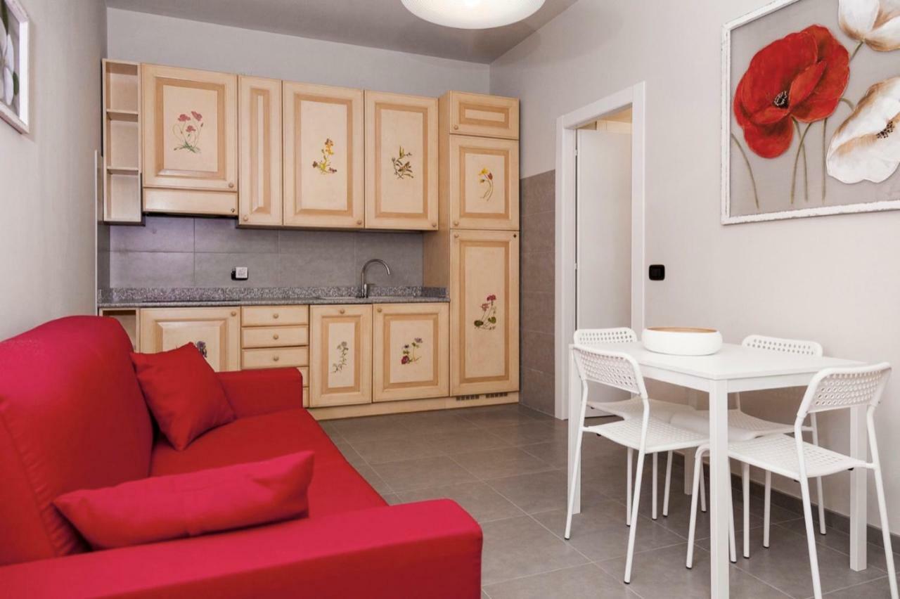 Riviera Hub Otel Cisano sul Neva Dış mekan fotoğraf