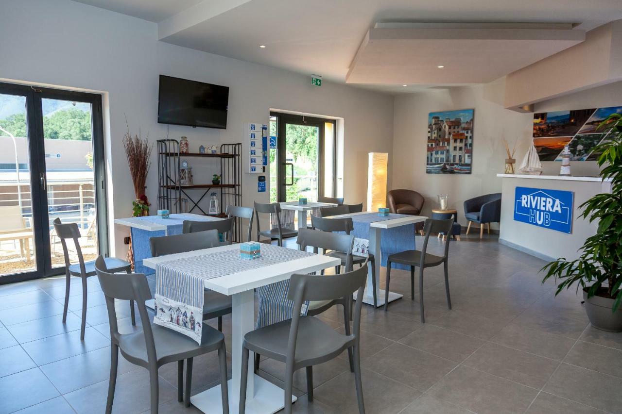 Riviera Hub Otel Cisano sul Neva Dış mekan fotoğraf